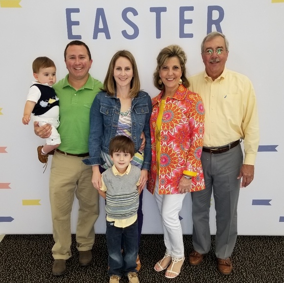 Meet your Posher, Connie - Picture 3 of 4